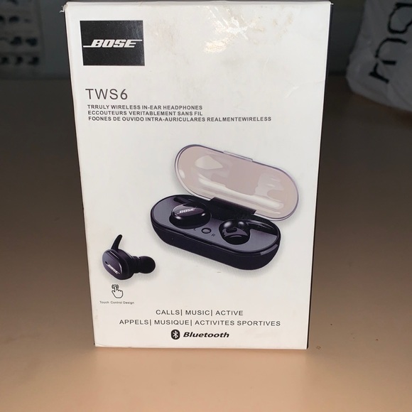 BOSE earphones